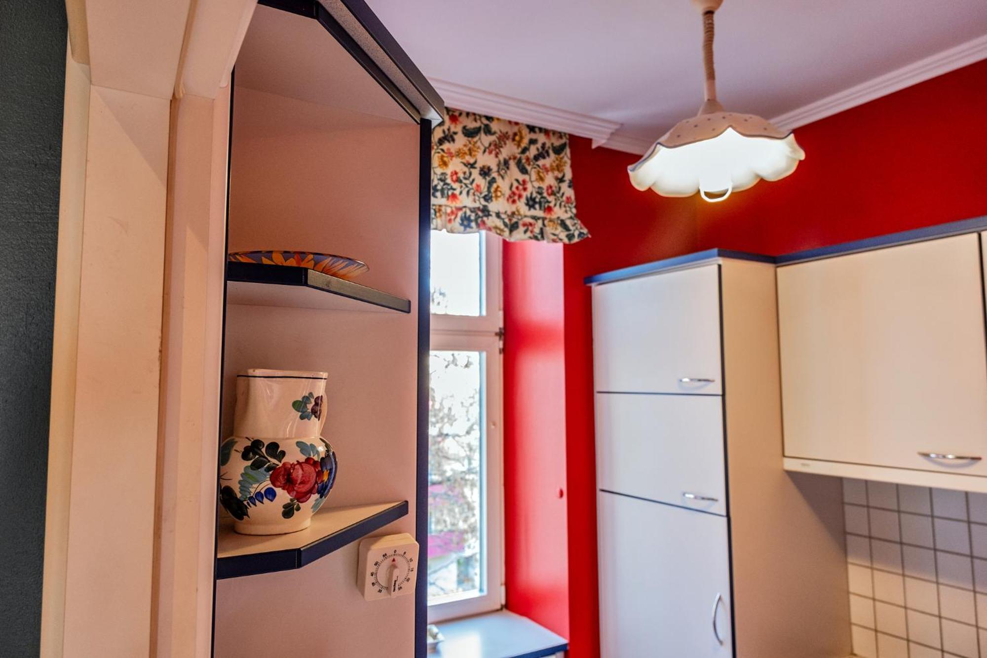 Feel At I Bright Windows I Penzing Trainstation Apartment Vienna