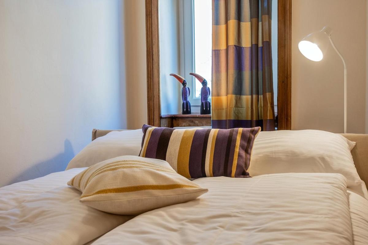 Apartment Feel At I Bright Windows I Penzing Trainstation Vienna