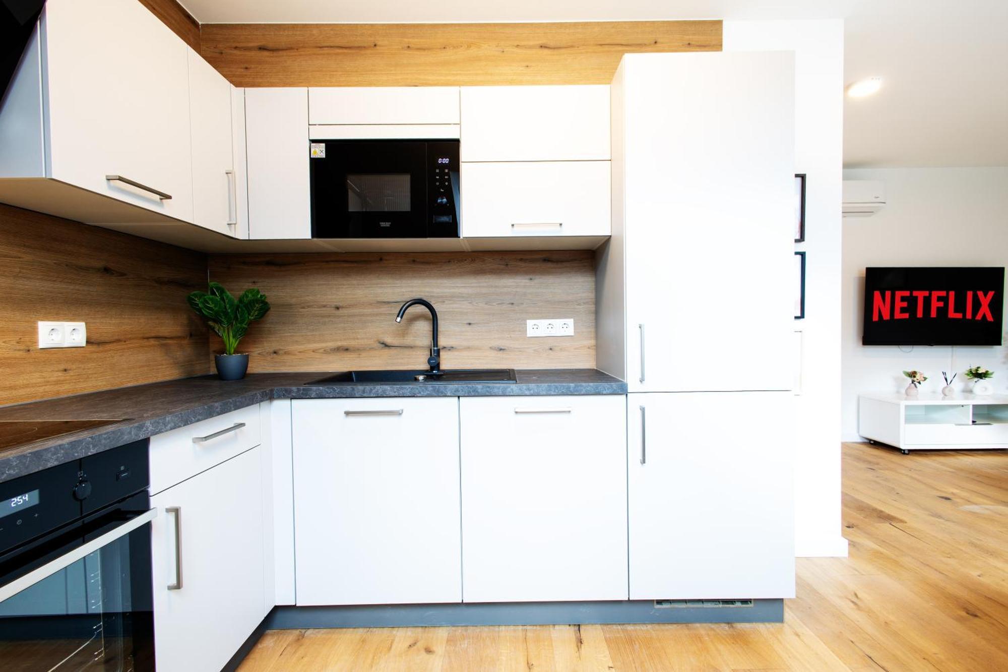 Noble Residences *