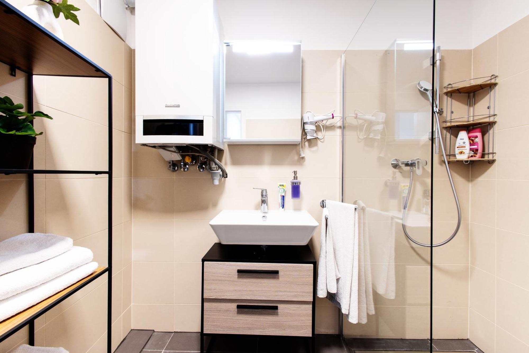 Noble Residences Apartment *