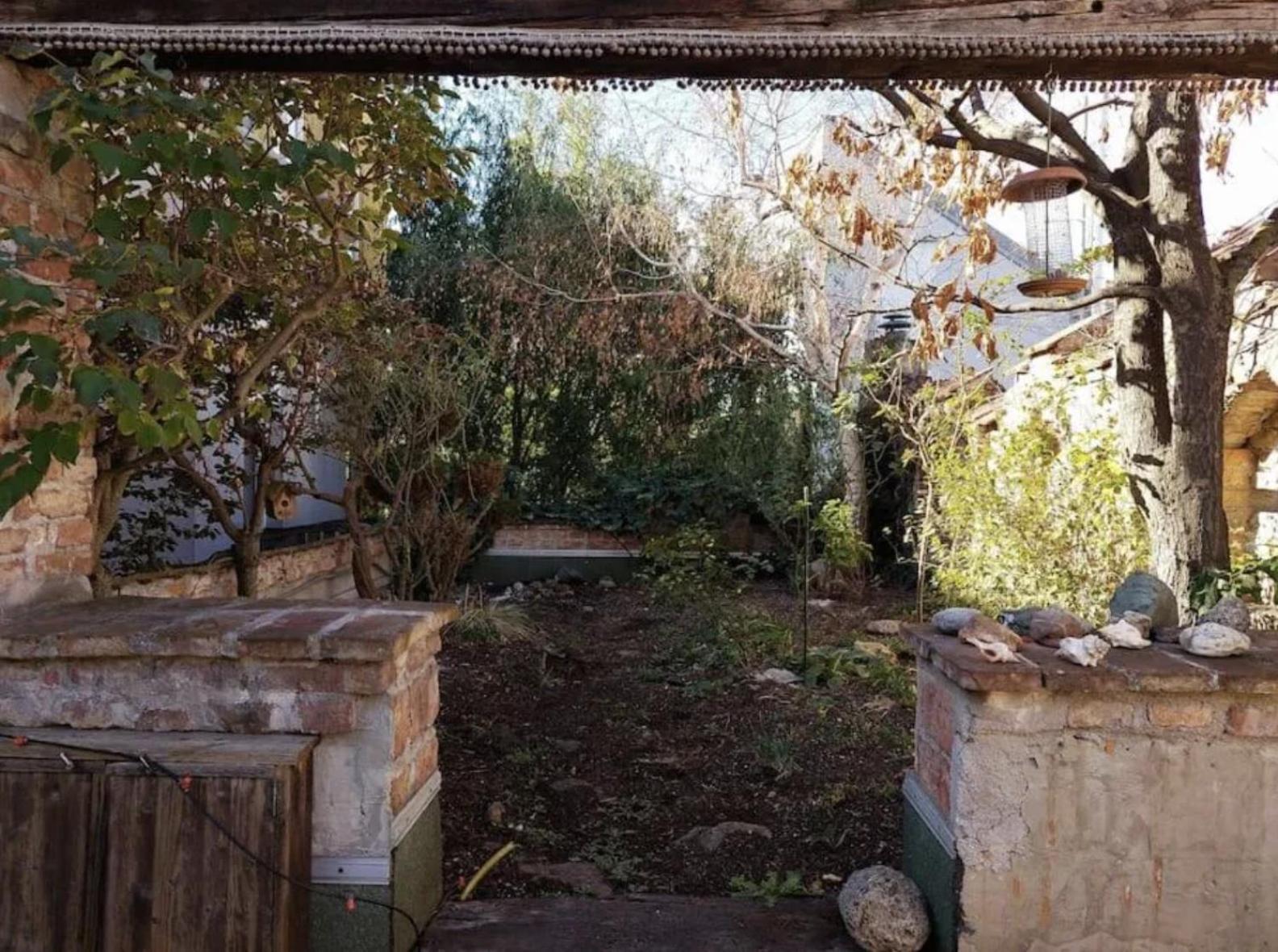 Eden Schoenbrunn Garden Apartment