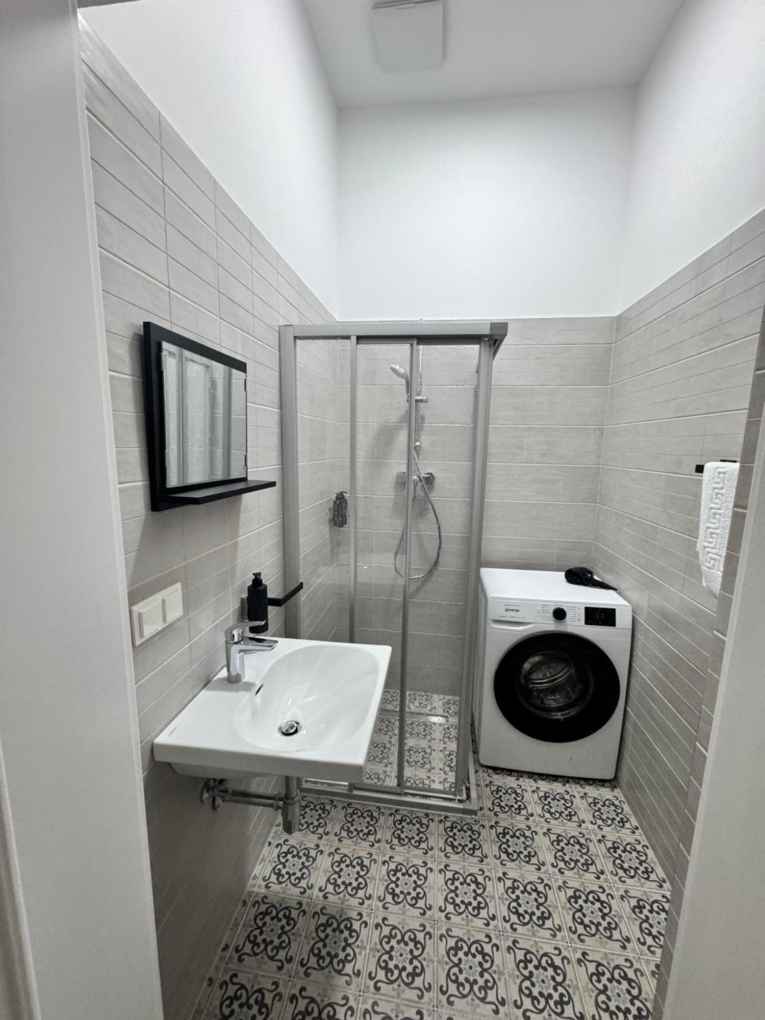 Art Living Aparthotel