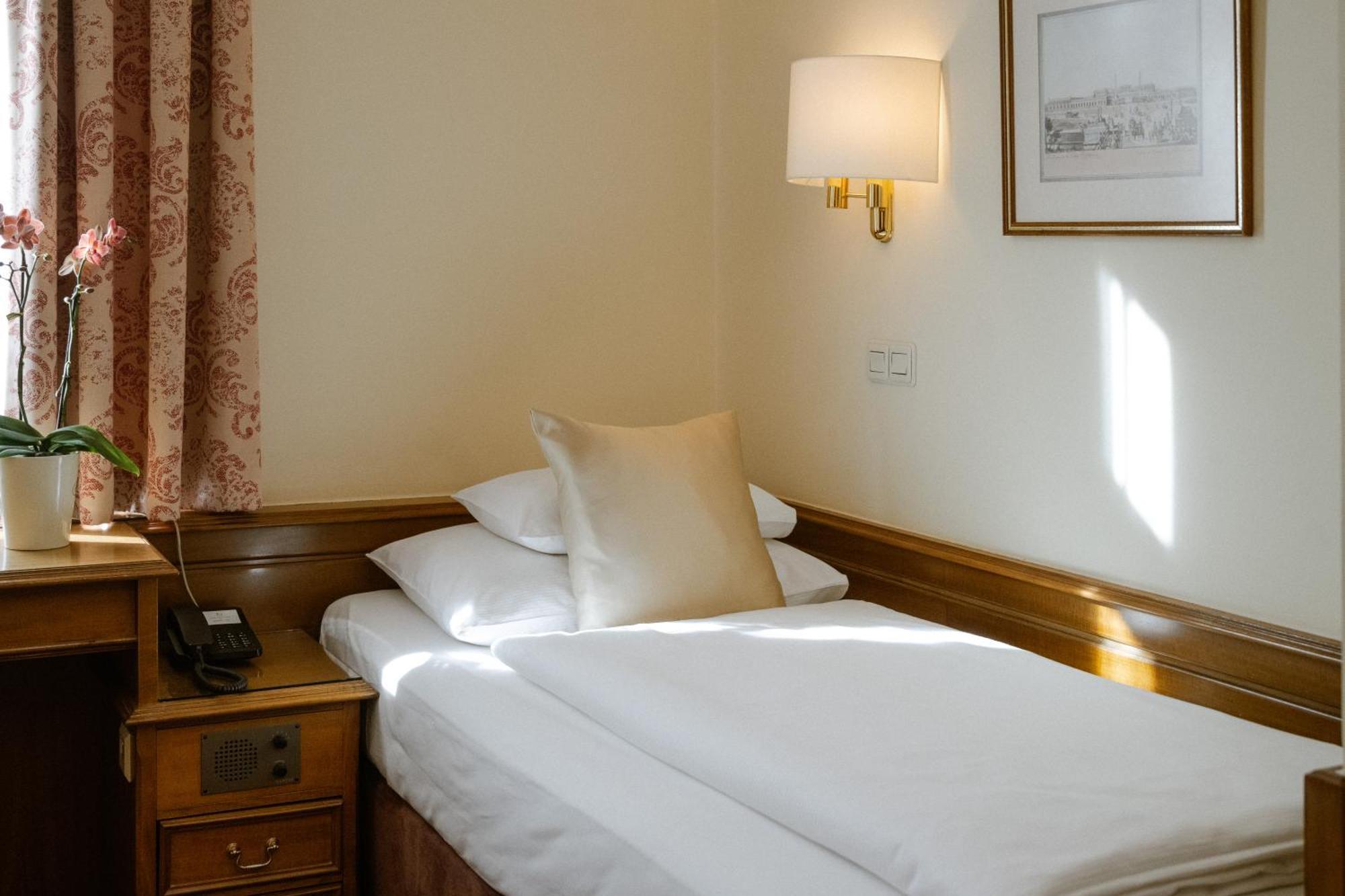 Hotel City Central 4* Vienna