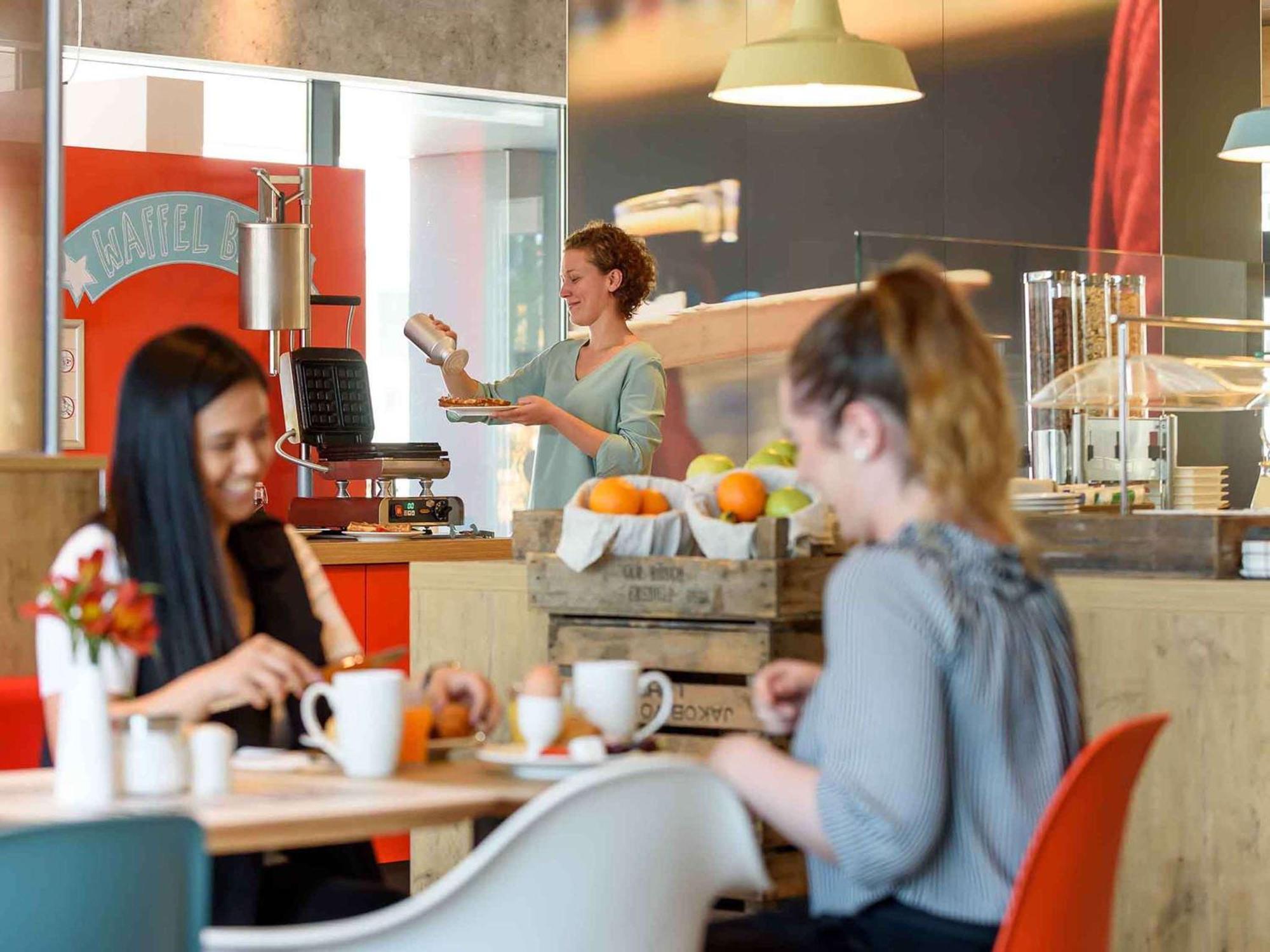 Ibis Hauptbahnhof 3* Viena