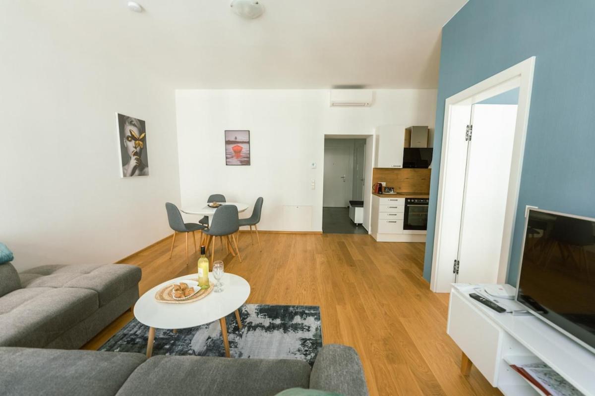 Apartment New Design 9 *