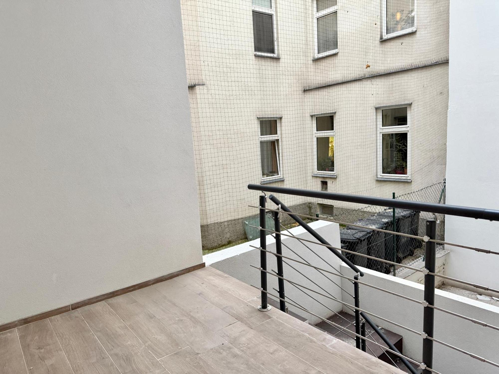 Renovated With Balcony * Wien