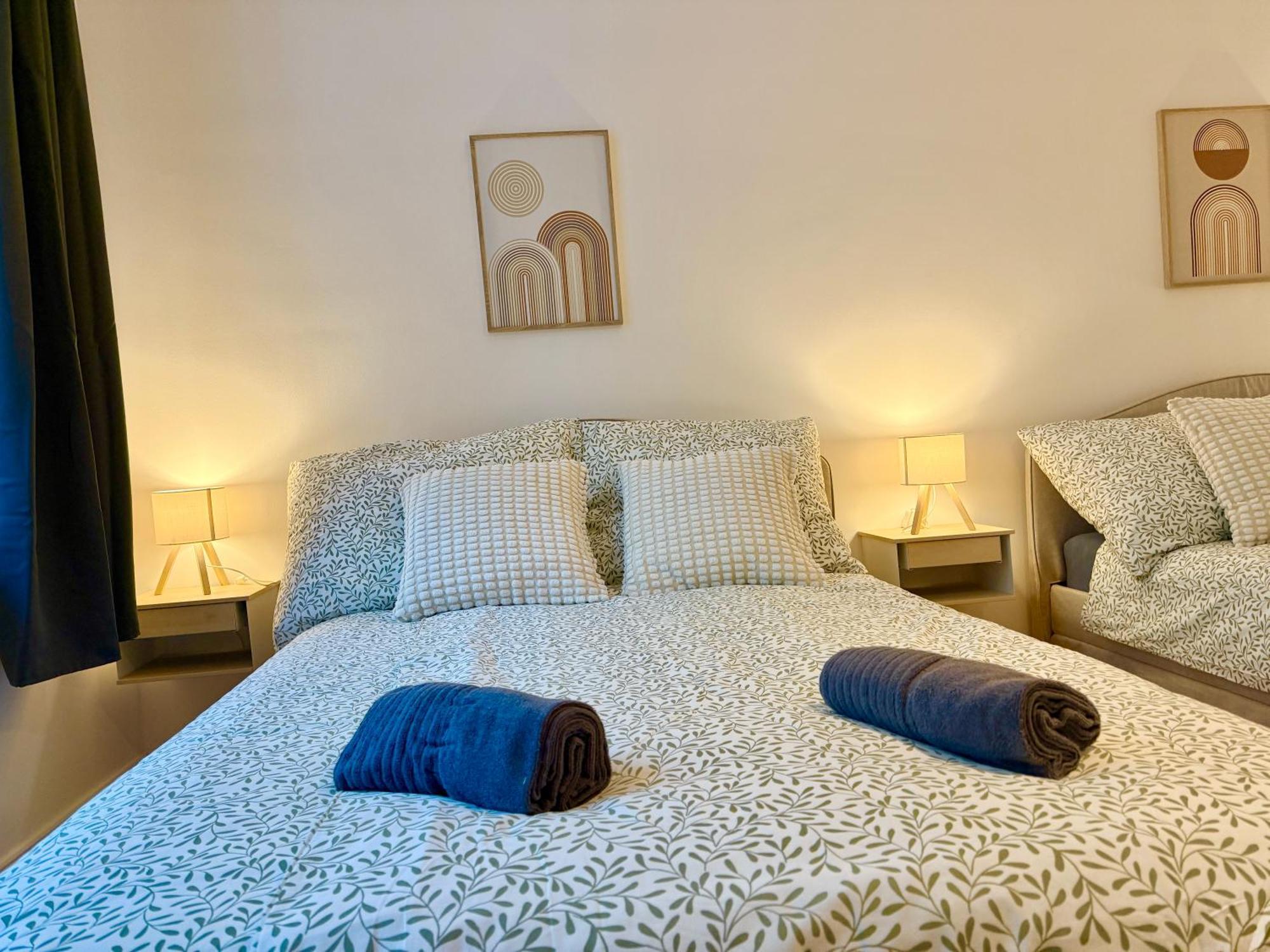 Renovated With Balcony Wien