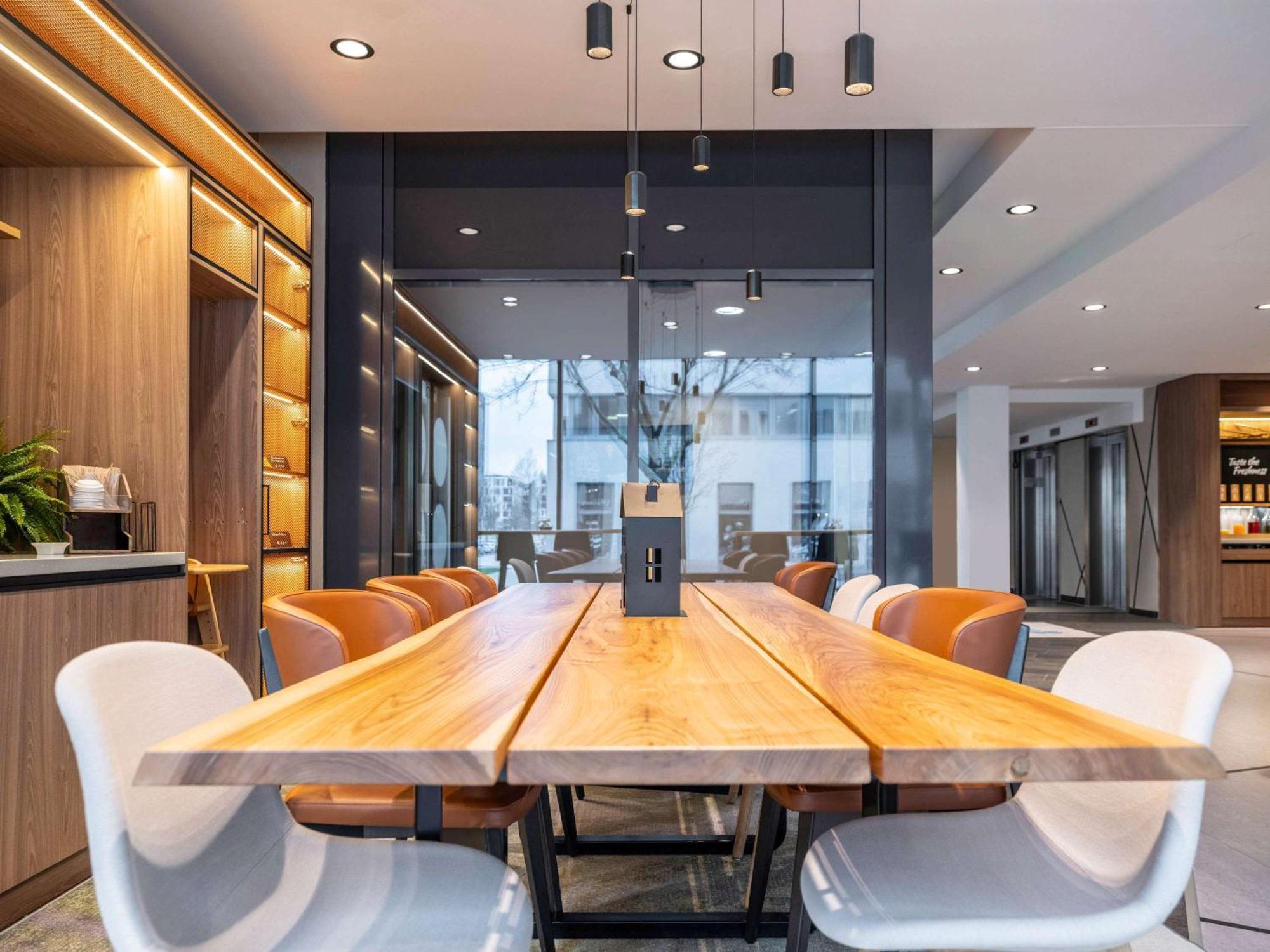 Novotel Donau Hotel Vienna