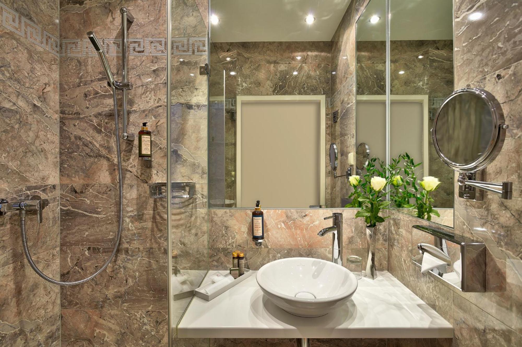 Wandl Hotel 4*
