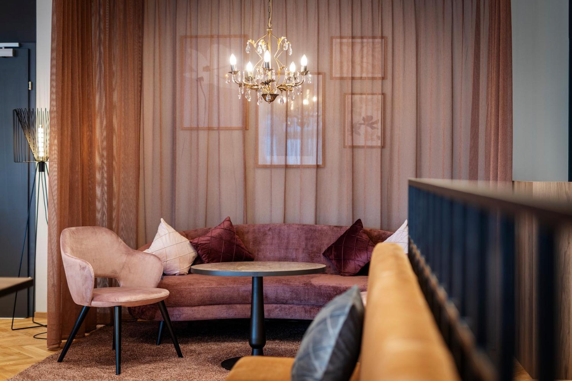 Arcotel Aq 4*