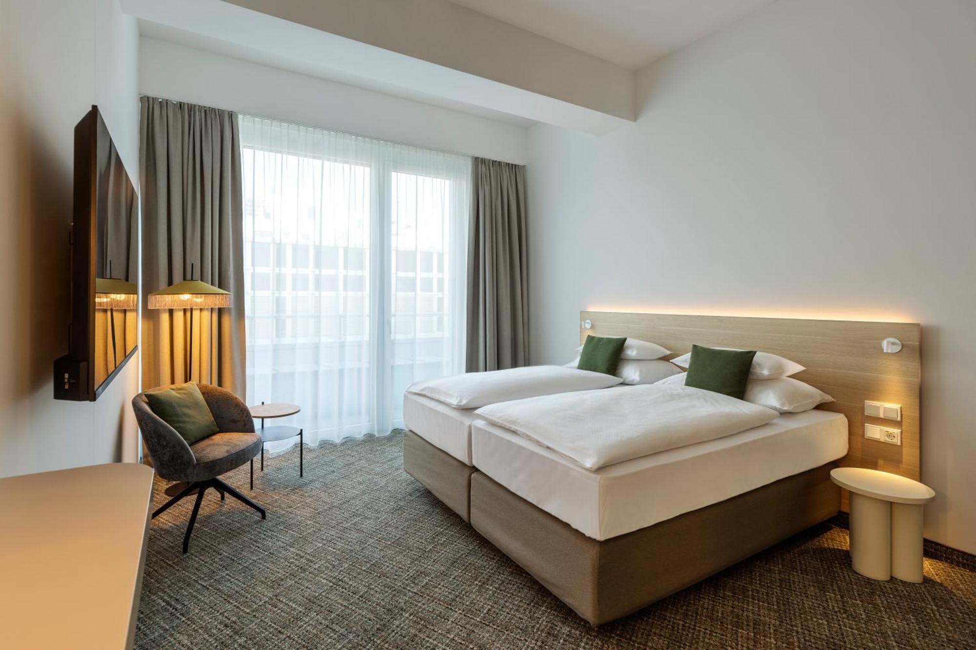 Arcotel Aq