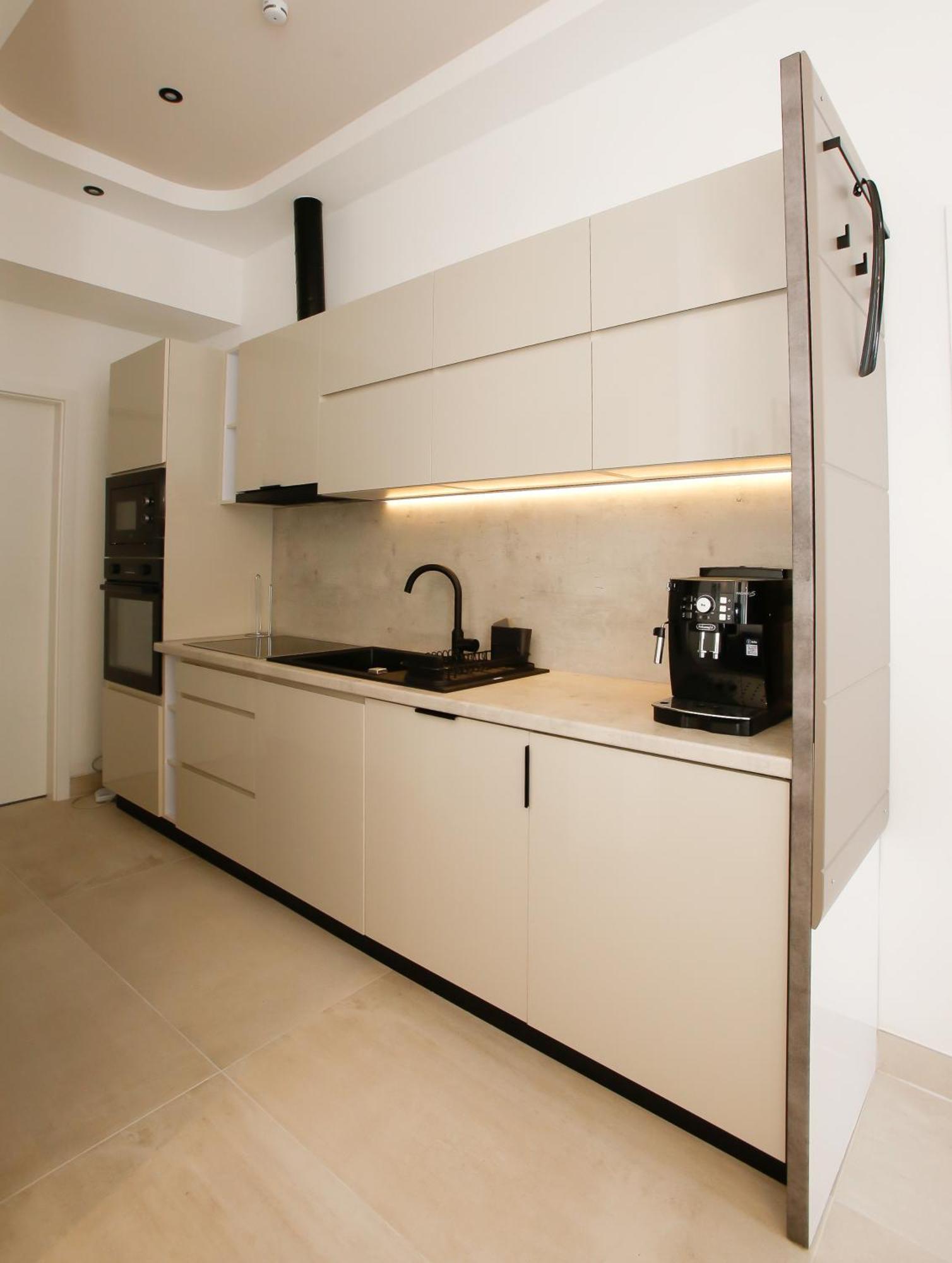 Lux Prime With Free Parking And Fast Internet 600 Mbits Apartment *