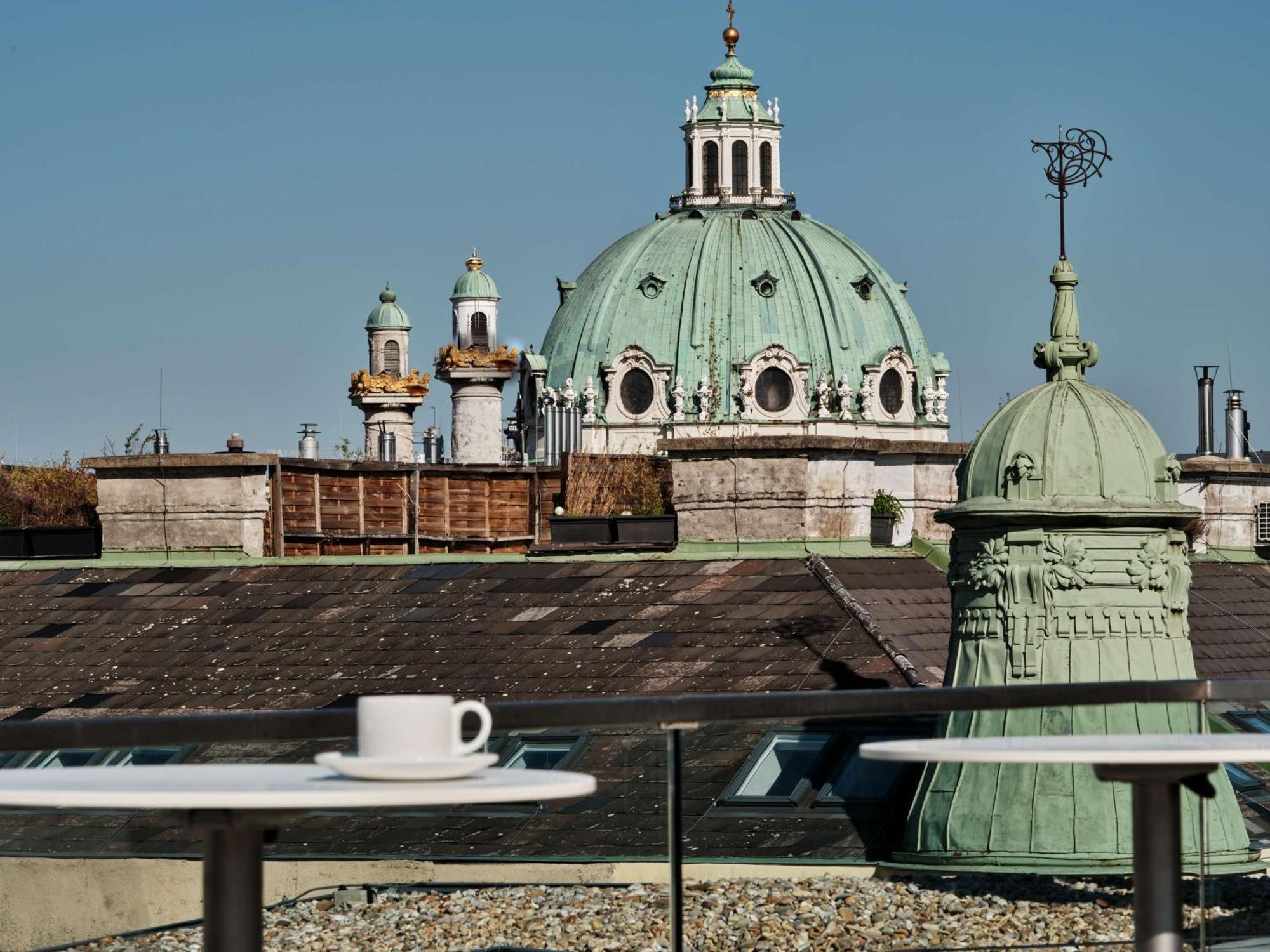 Radisson Blu Triest Hotel, Hotel