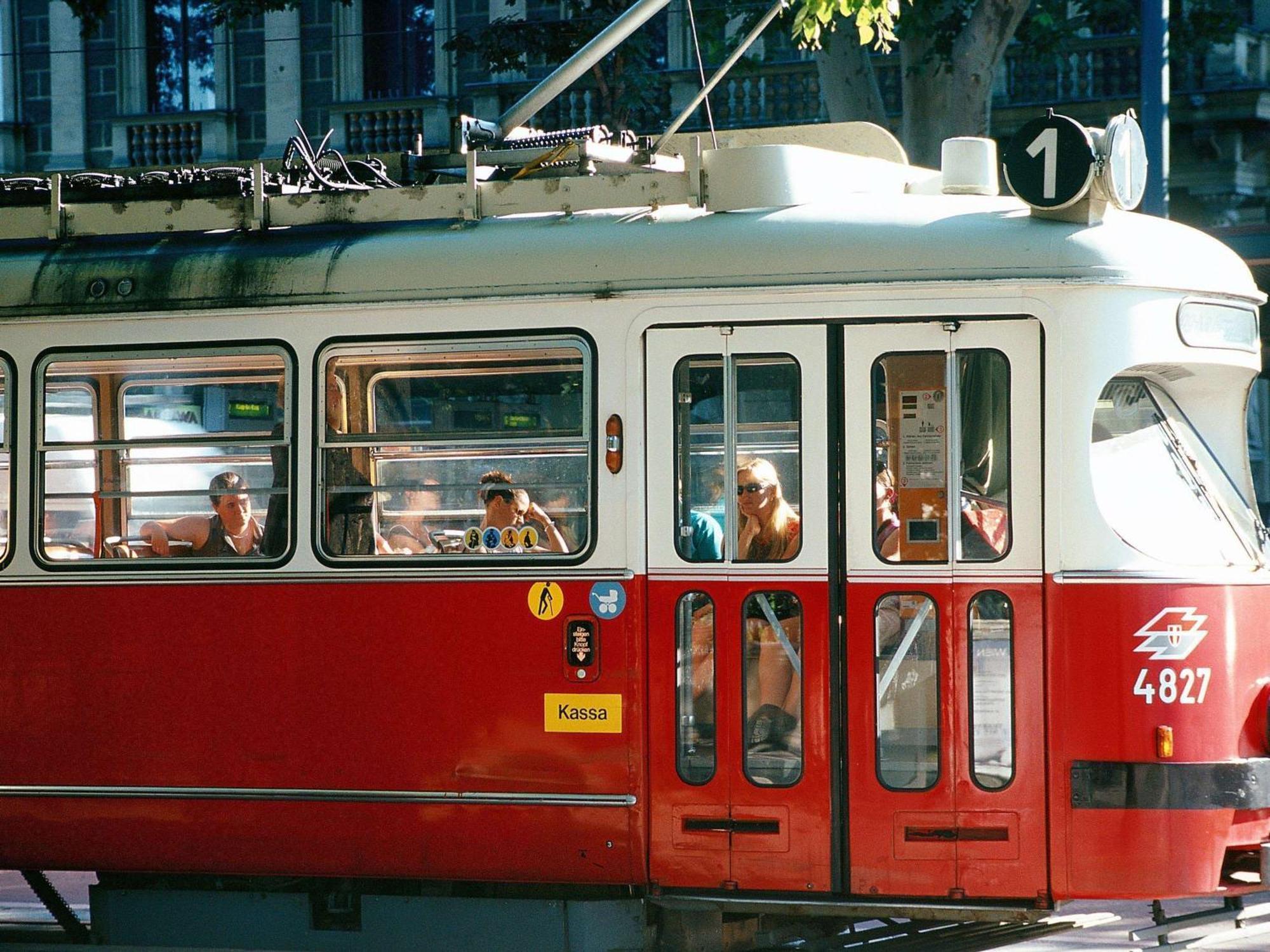 Ibis Hauptbahnhof Viena