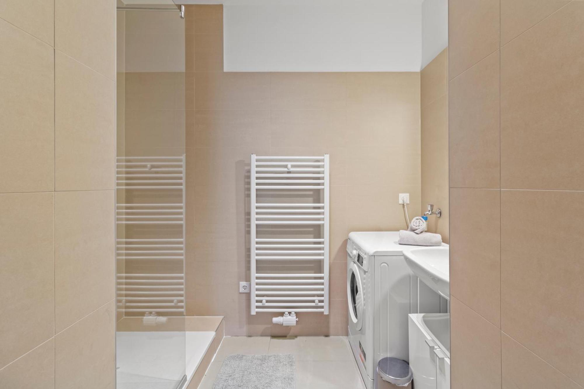 Apartment, Two Metro Stations To Hauptbahnhof Vienna