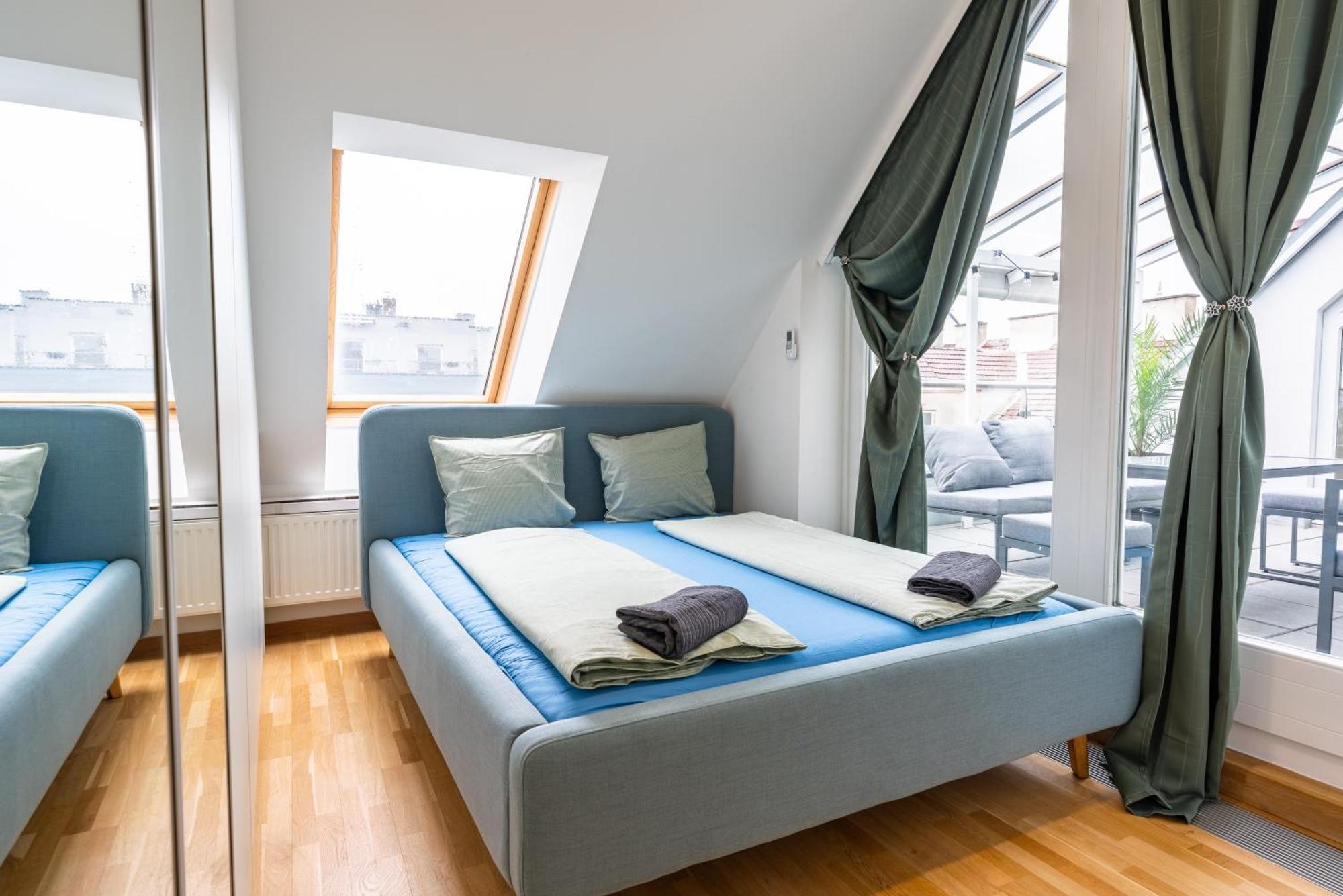 Premium - Rooftop Penthouse Apartment