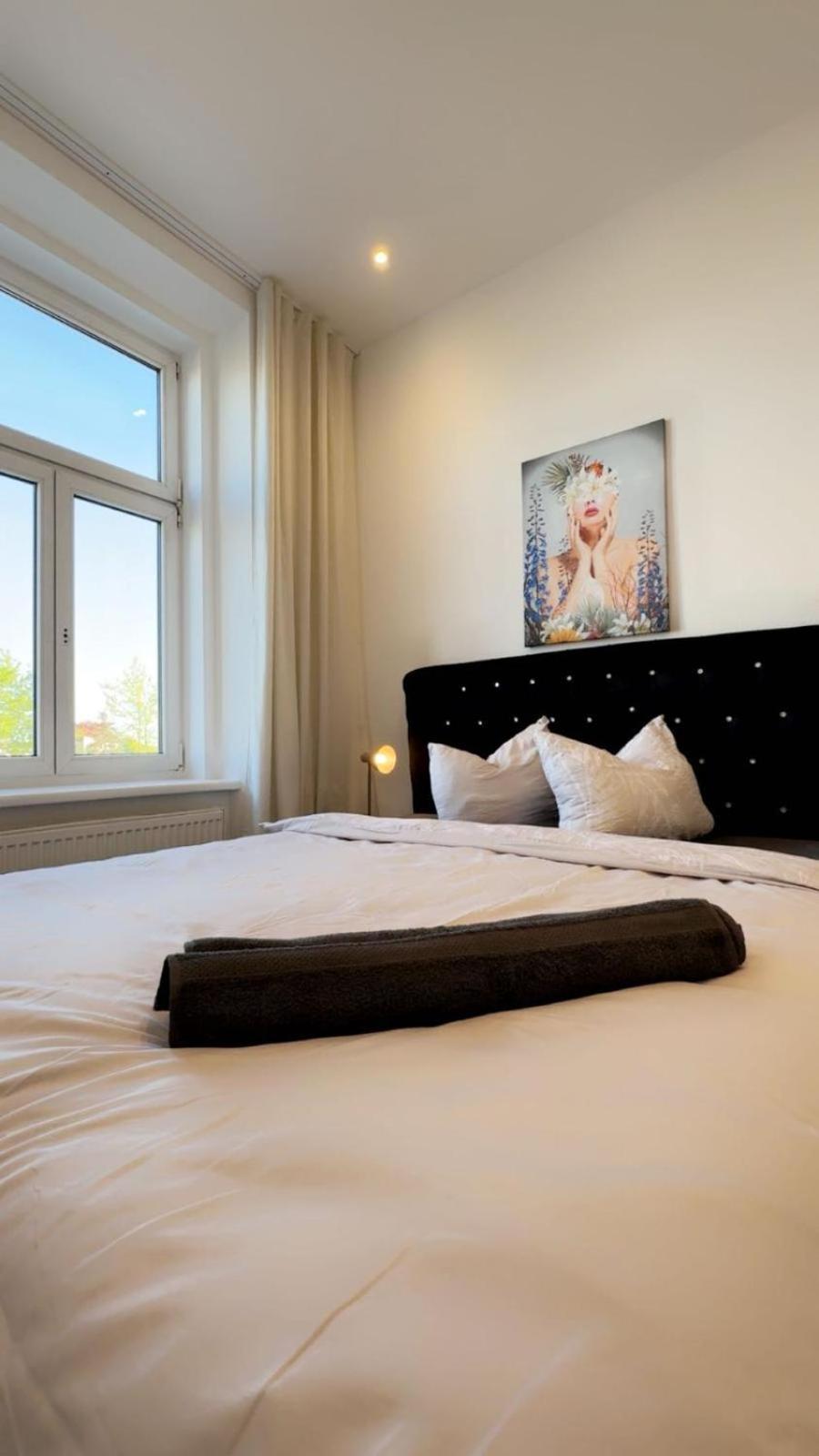 Spacious 3br Shared Near Kaufpark Alterlaa * Wien