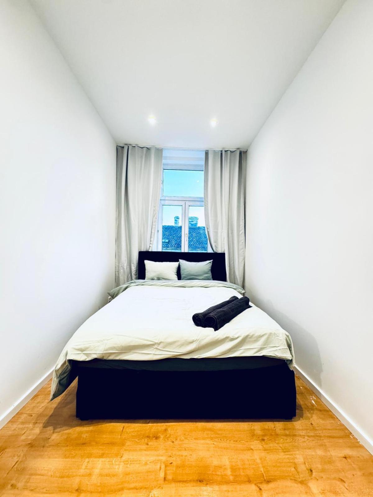 Comfy & Cozy 4br Shared Next To Kaufpark Alterlaa