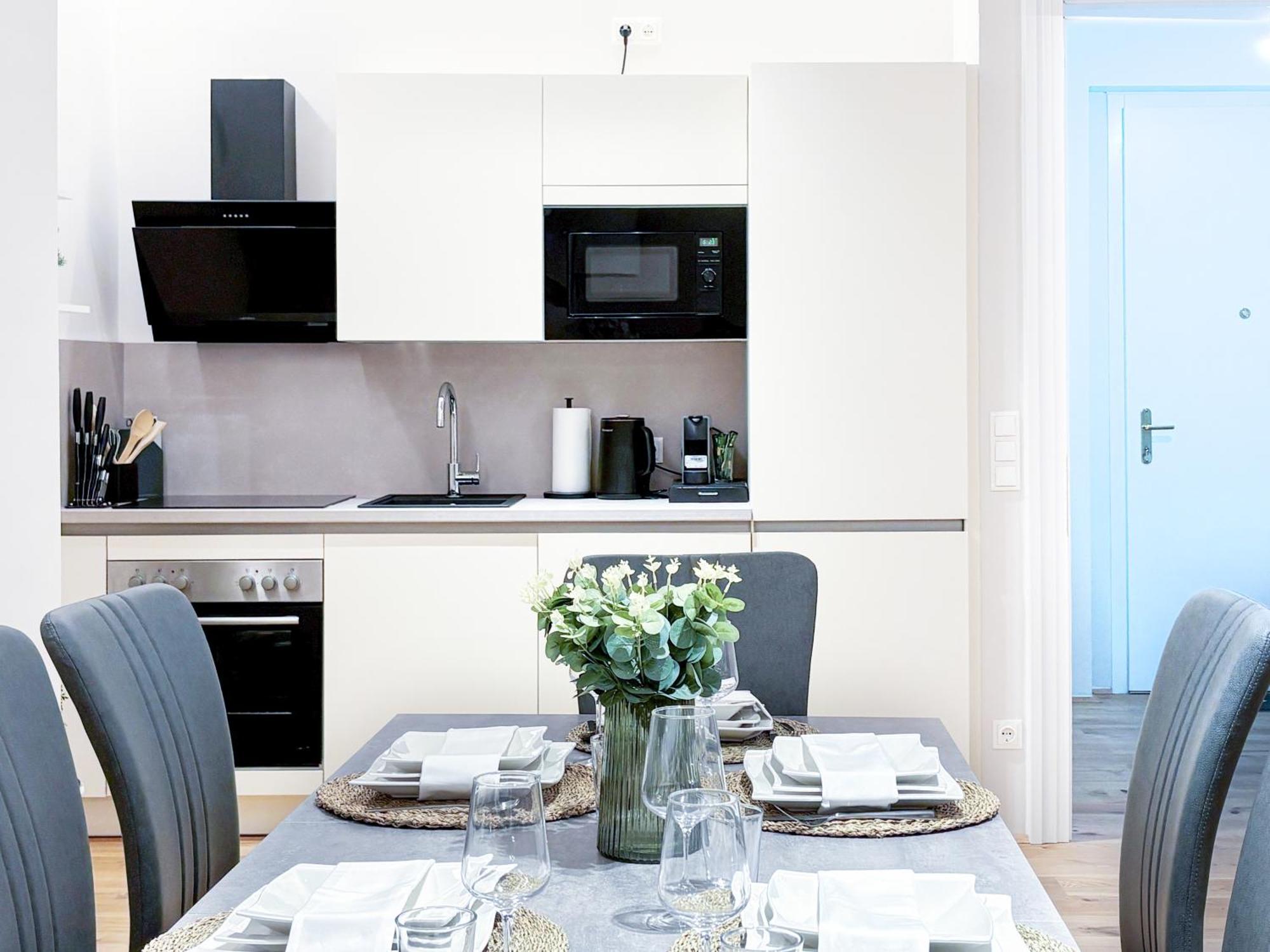 Magnificence - With Aircondition! Wien
