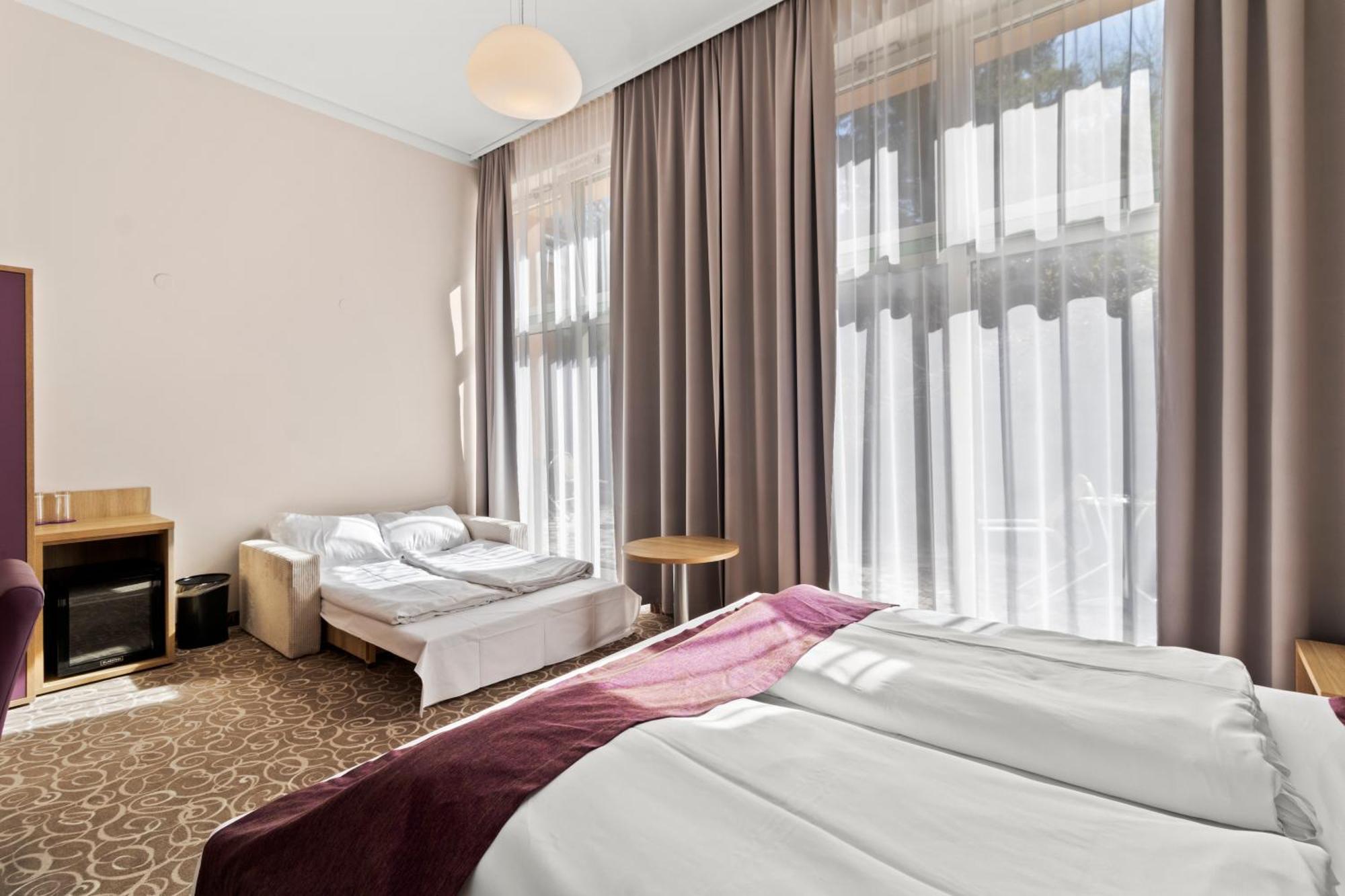 Schild Hotel