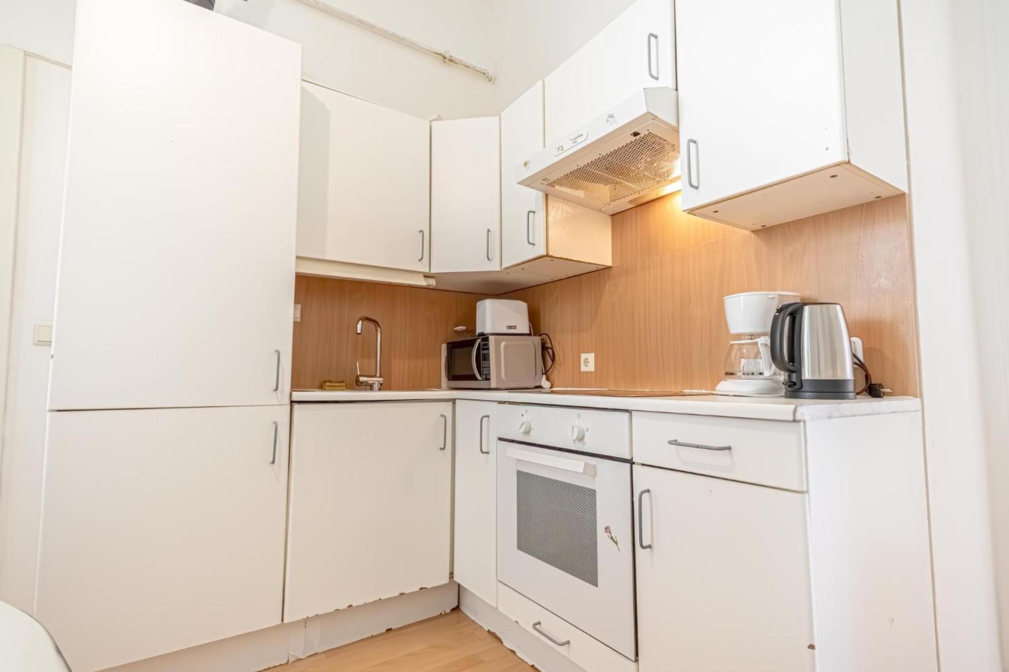 Viennese 3br Apt. Near Wiener Stadthalle & *