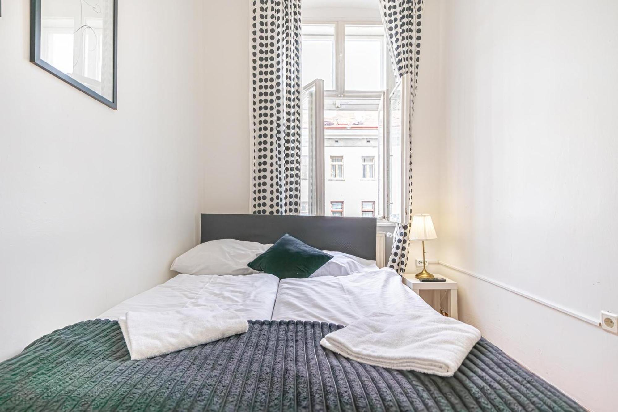 Viennese 3br Apt. Near Wiener Stadthalle & Apartment