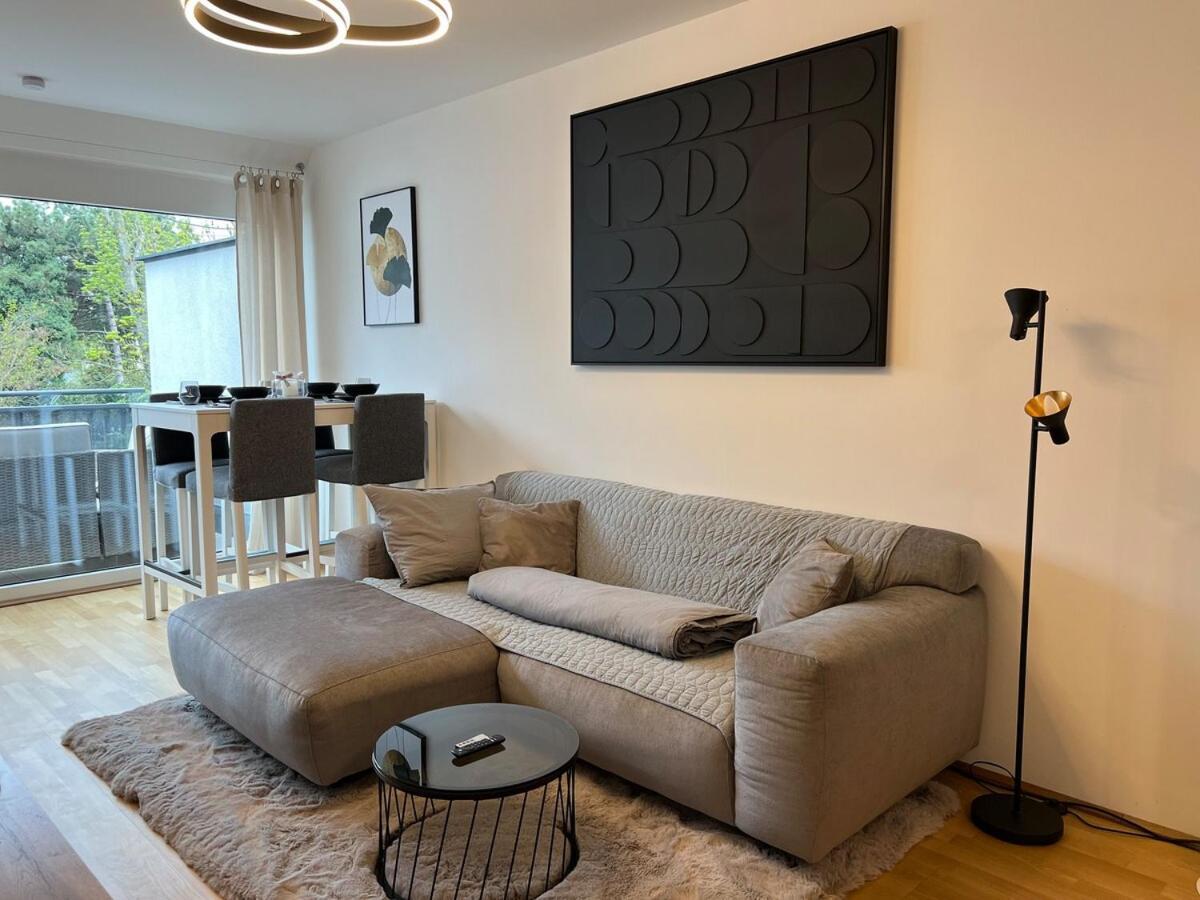 Feel-good Oasis With Terrace Apartment