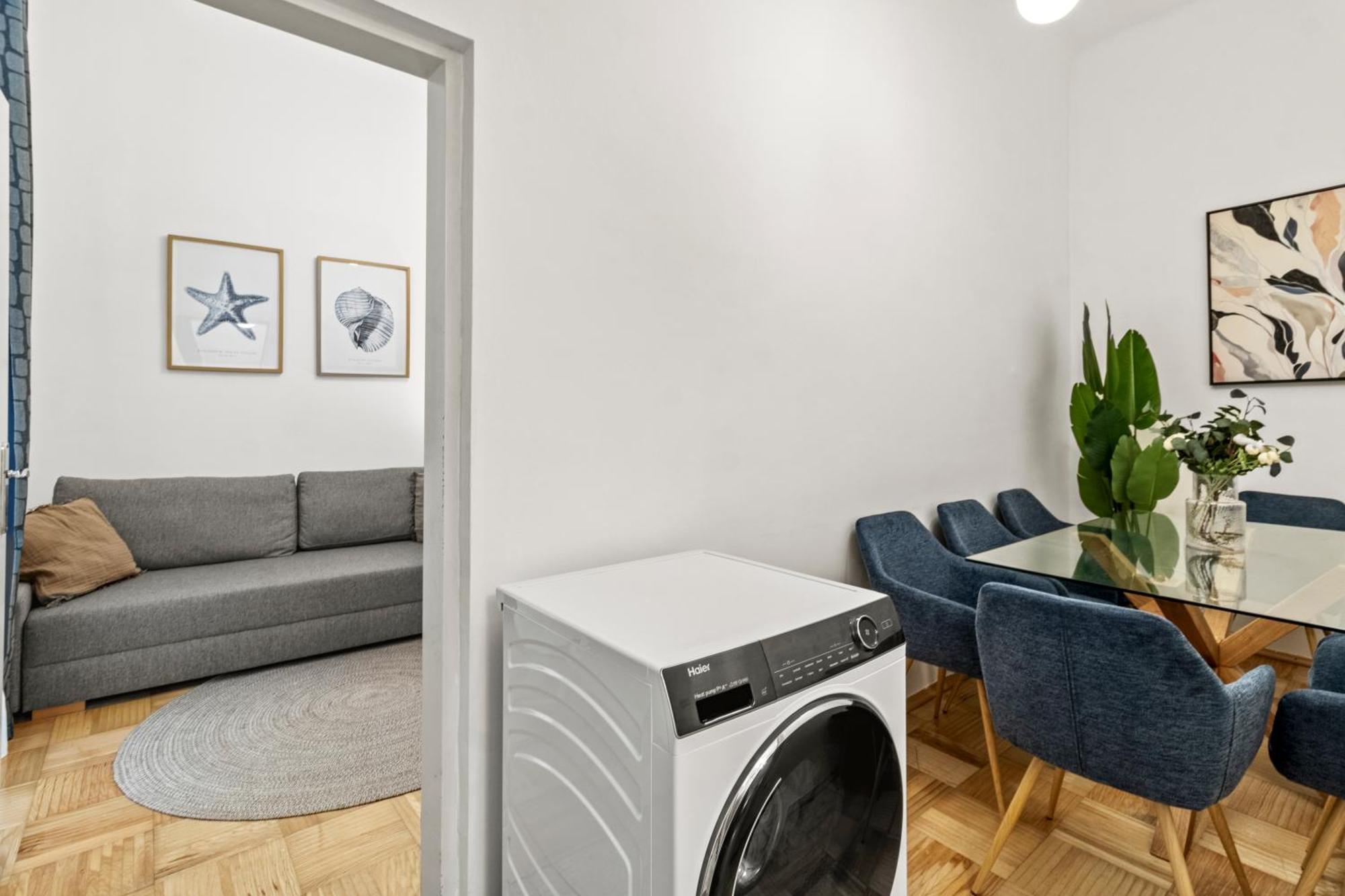 Apartment Central, 5 Min Walk To U4 Friedensbruecke *