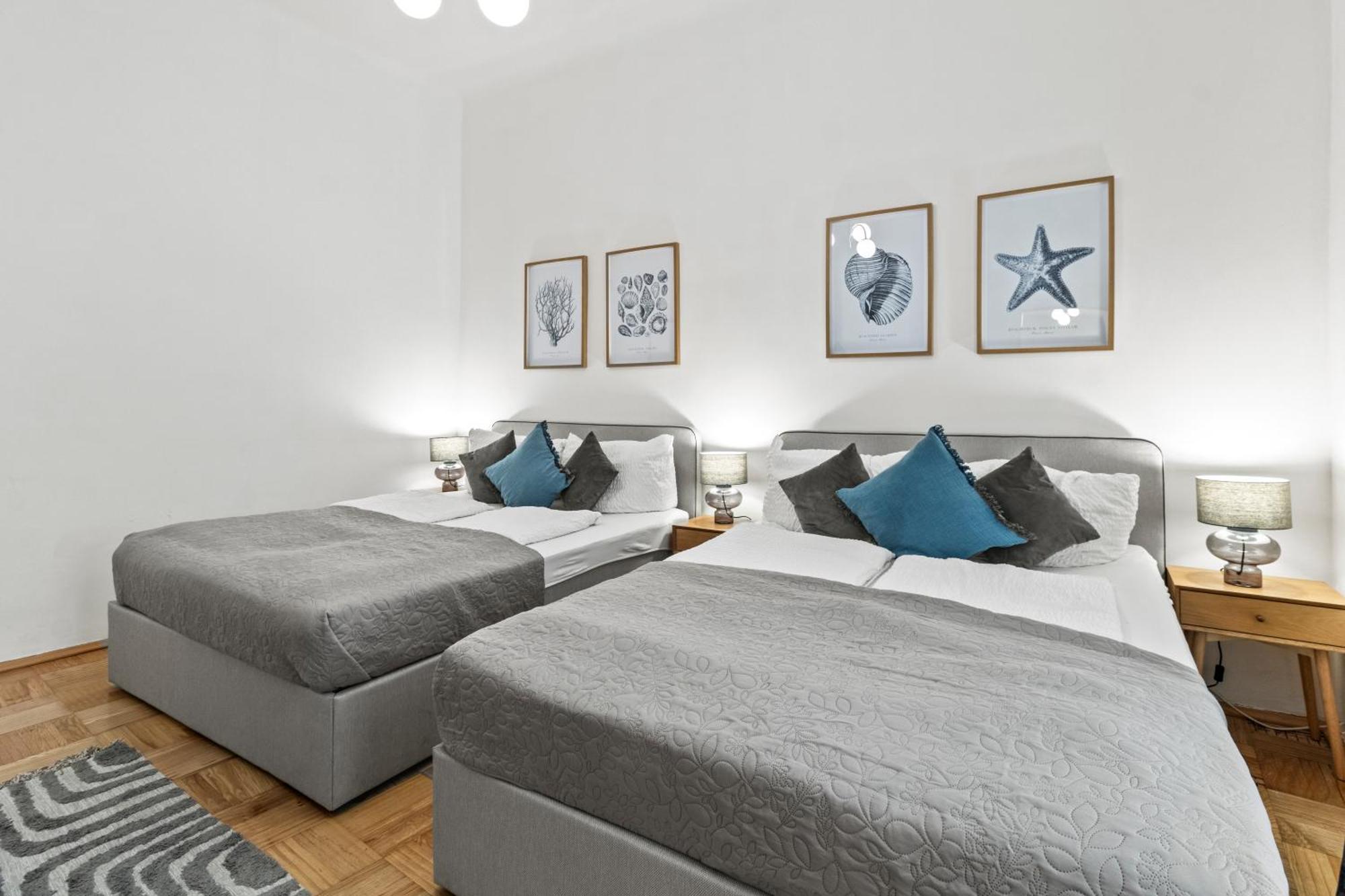 Central, 5 Min Walk To U4 Friedensbruecke Apartment Vienna