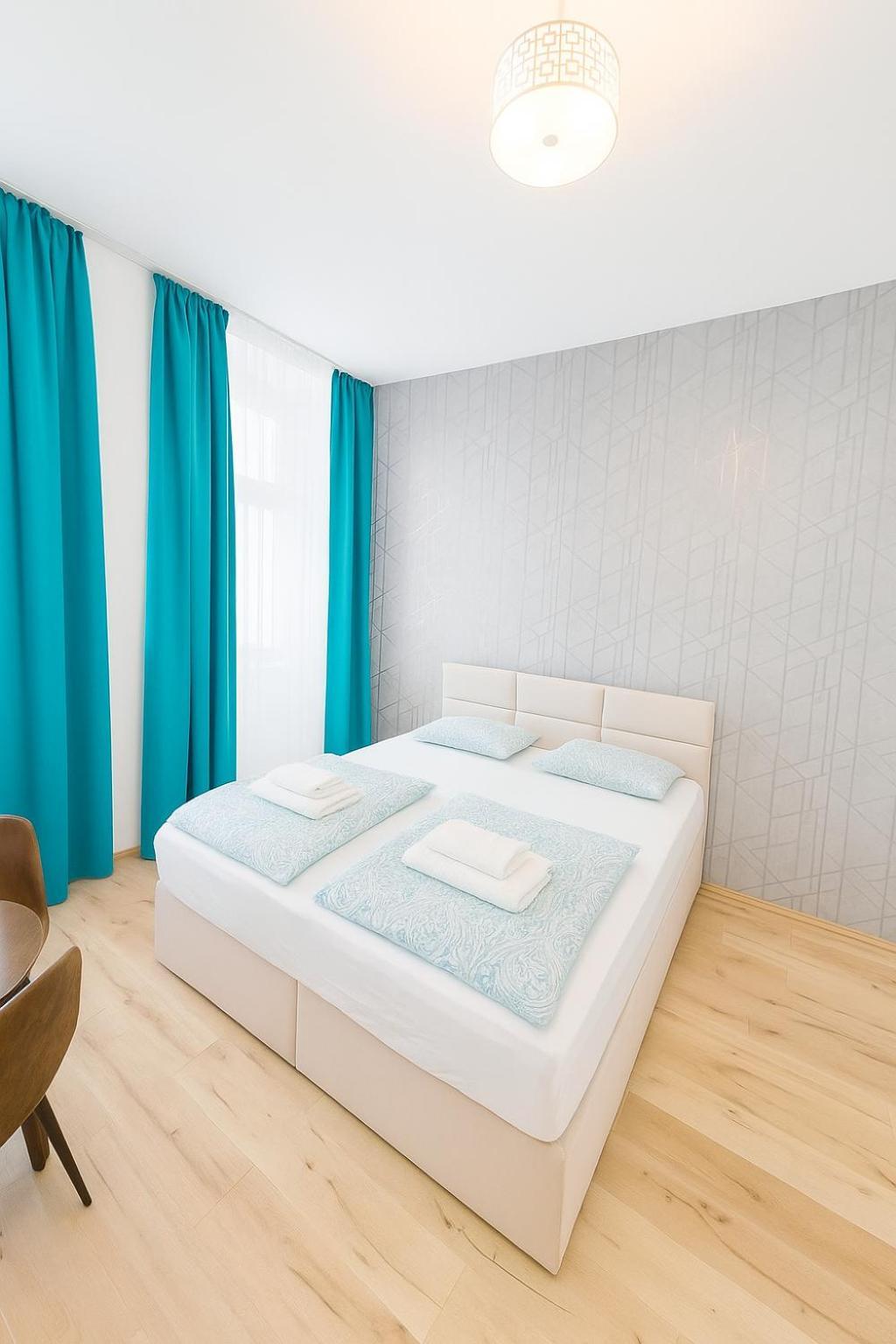 Apartment Rd Real 4 *