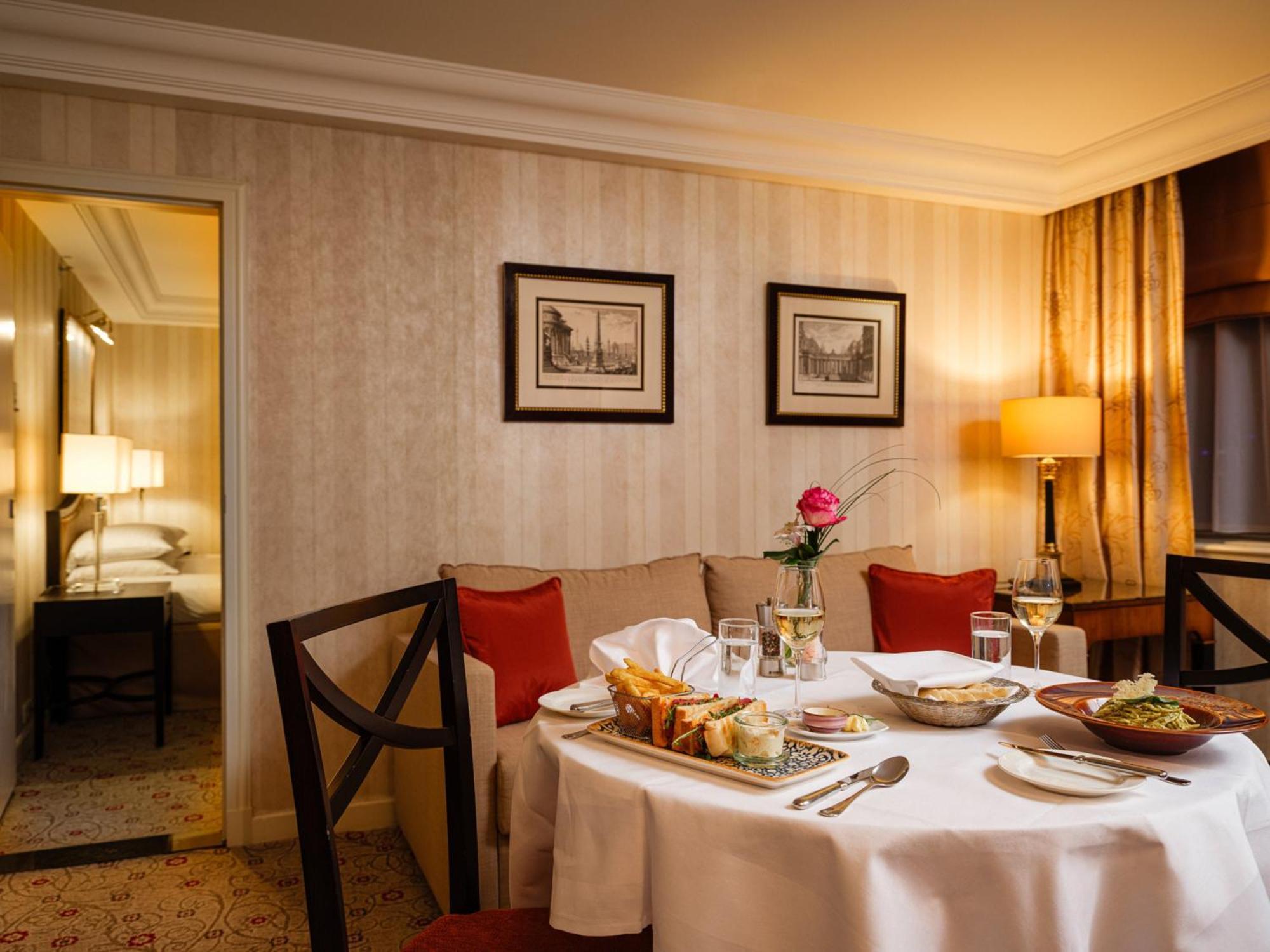 Hotel Intercontinental By Ihg
