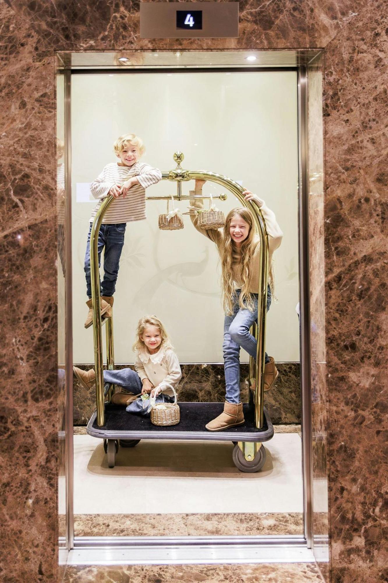Hotel The Ritz-carlton, 5*