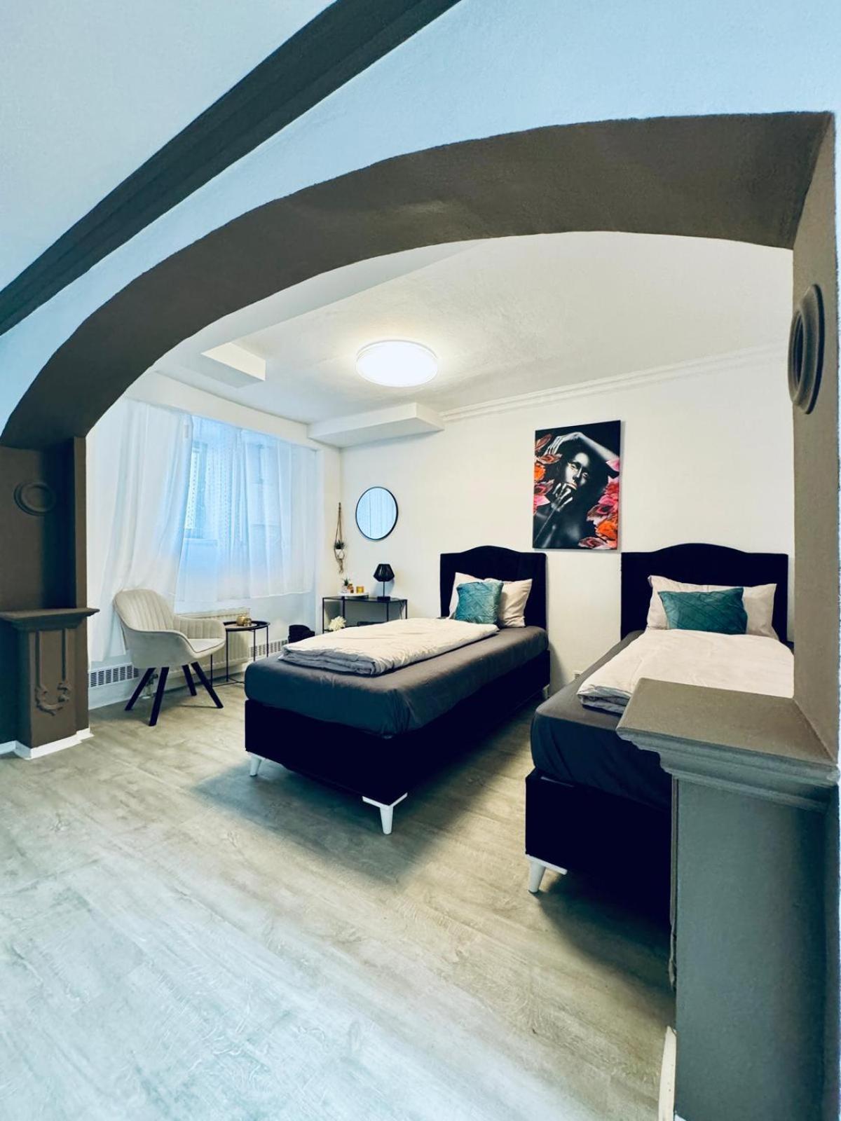 Apartment Very Spacious For Up To 7p With Great Location *
