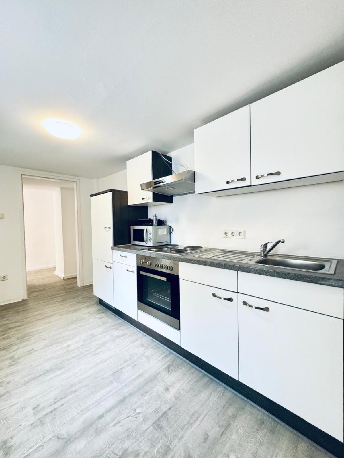 Very Spacious For Up To 7p With Great Location Apartamento
