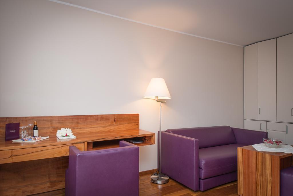 Hotel Pakat