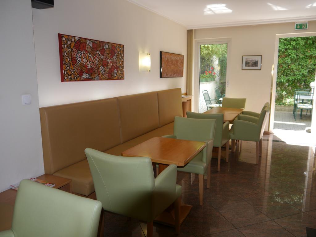 Deutschmeister Hotel 4*
