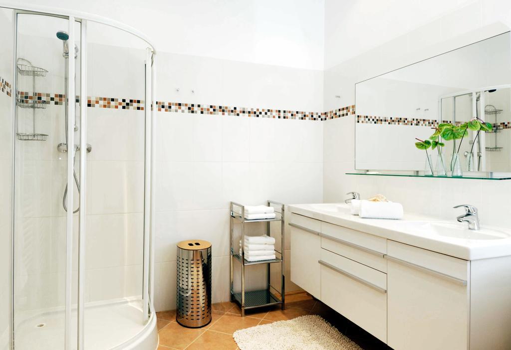 Riess Rotenhofgasse | Contactless Check-in Apartment