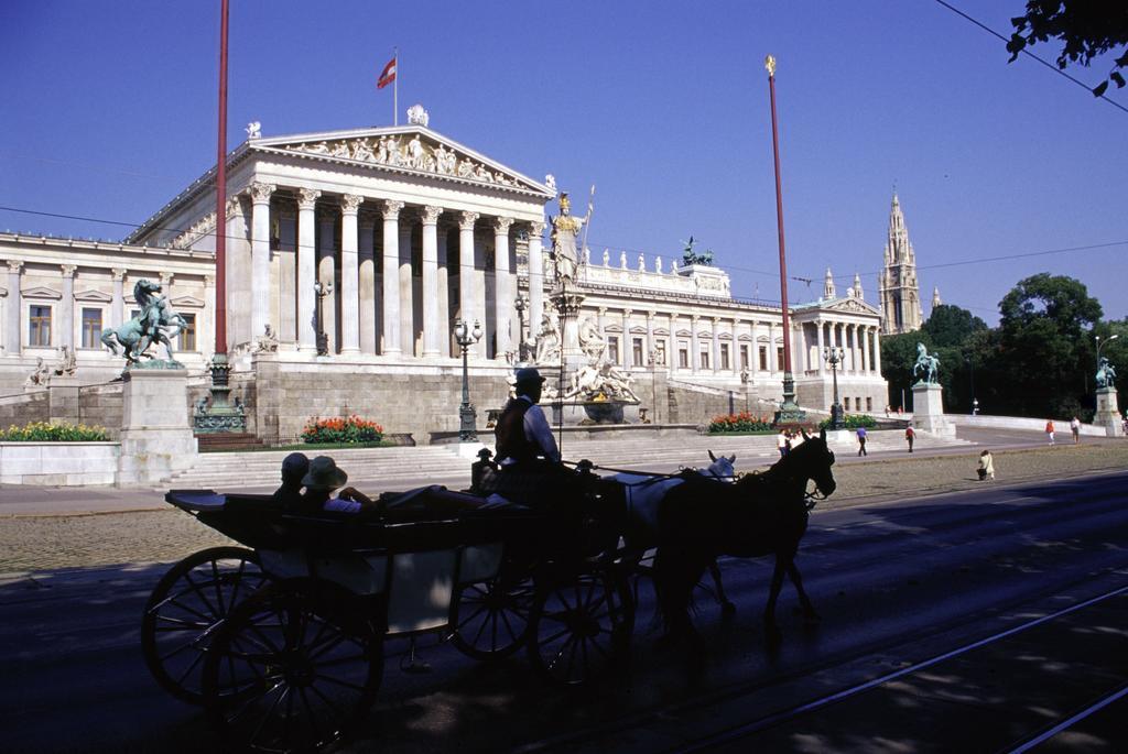 An Der Hotel 3*