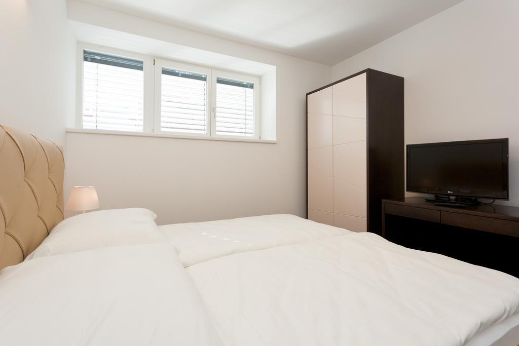 Apartamento Redstar 1020