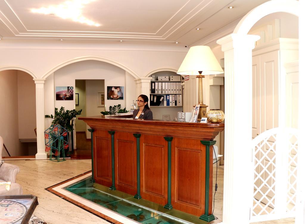 Arthotel Ana Adlon Hotel