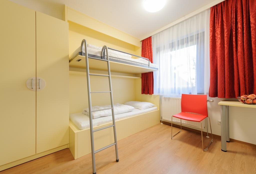 Huetteldorf Albergue Viena