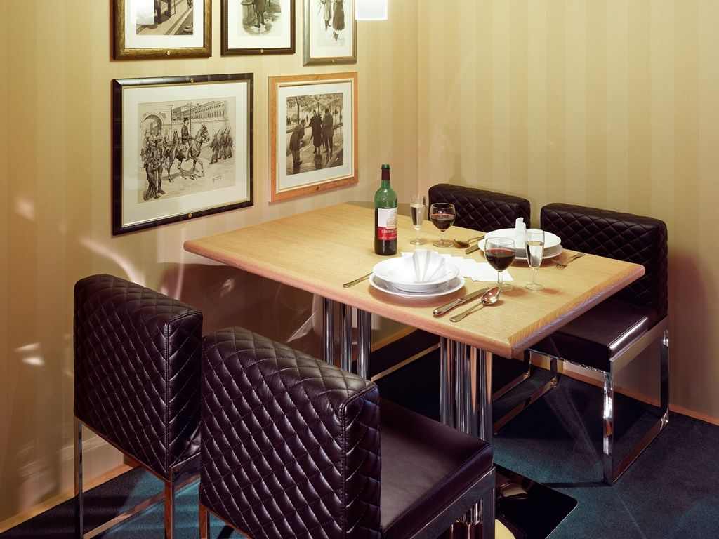 Living An Der Oper Hotel 4*