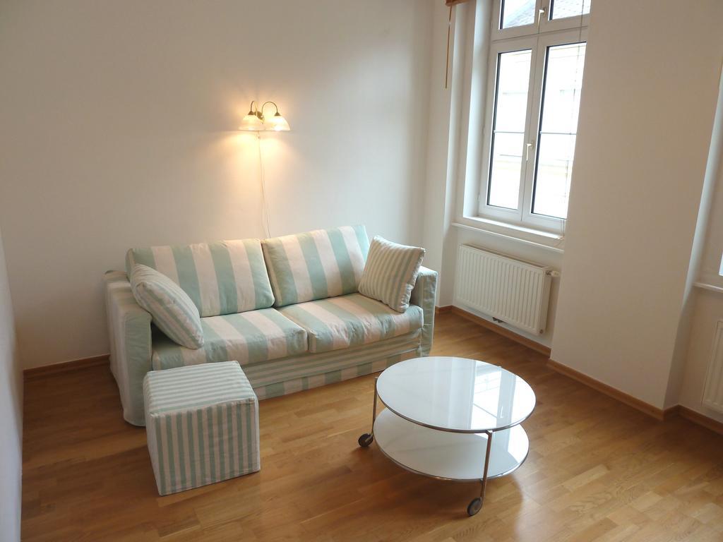 Sobieski City Apartment *