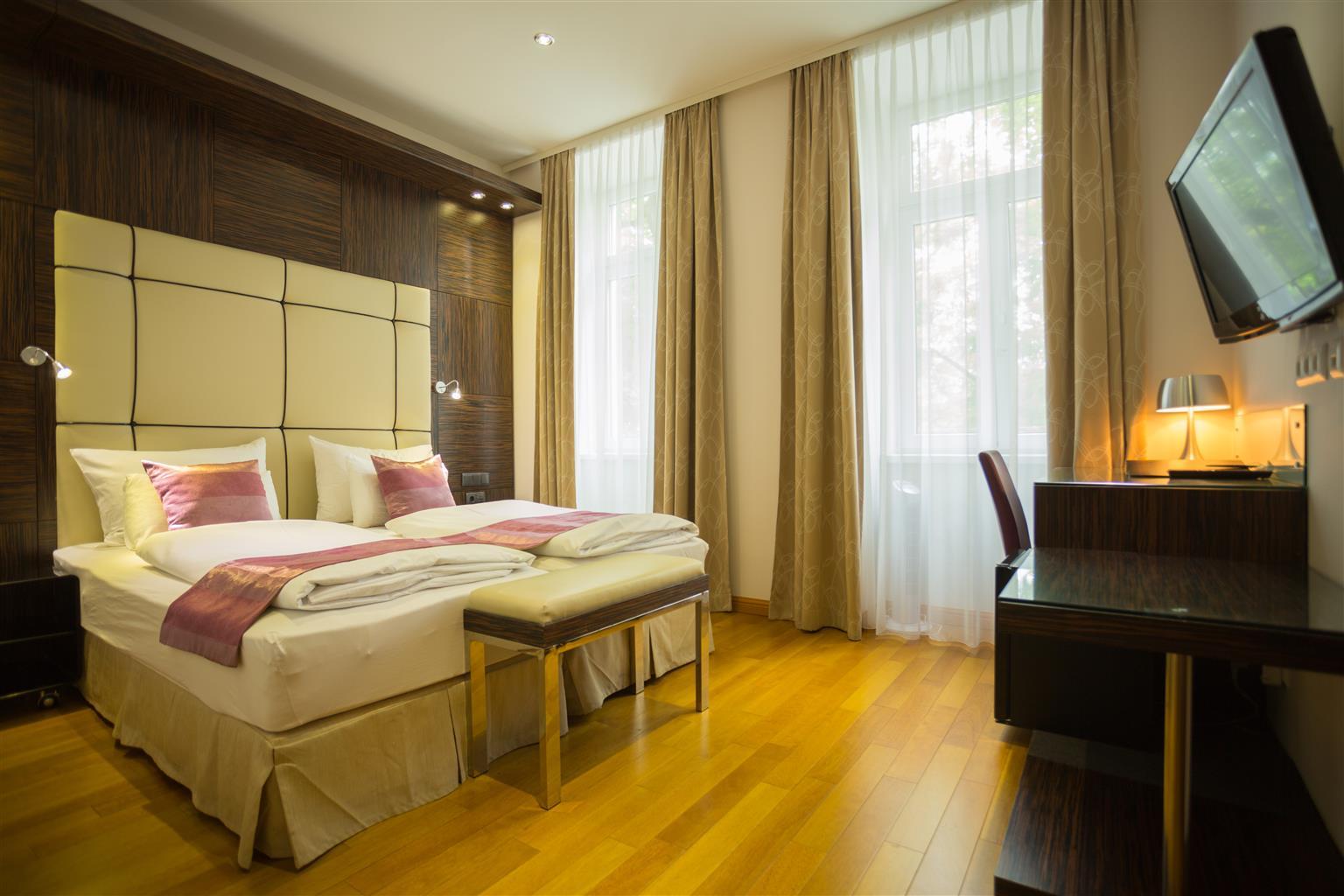 Western Arcadia Hotel Viena