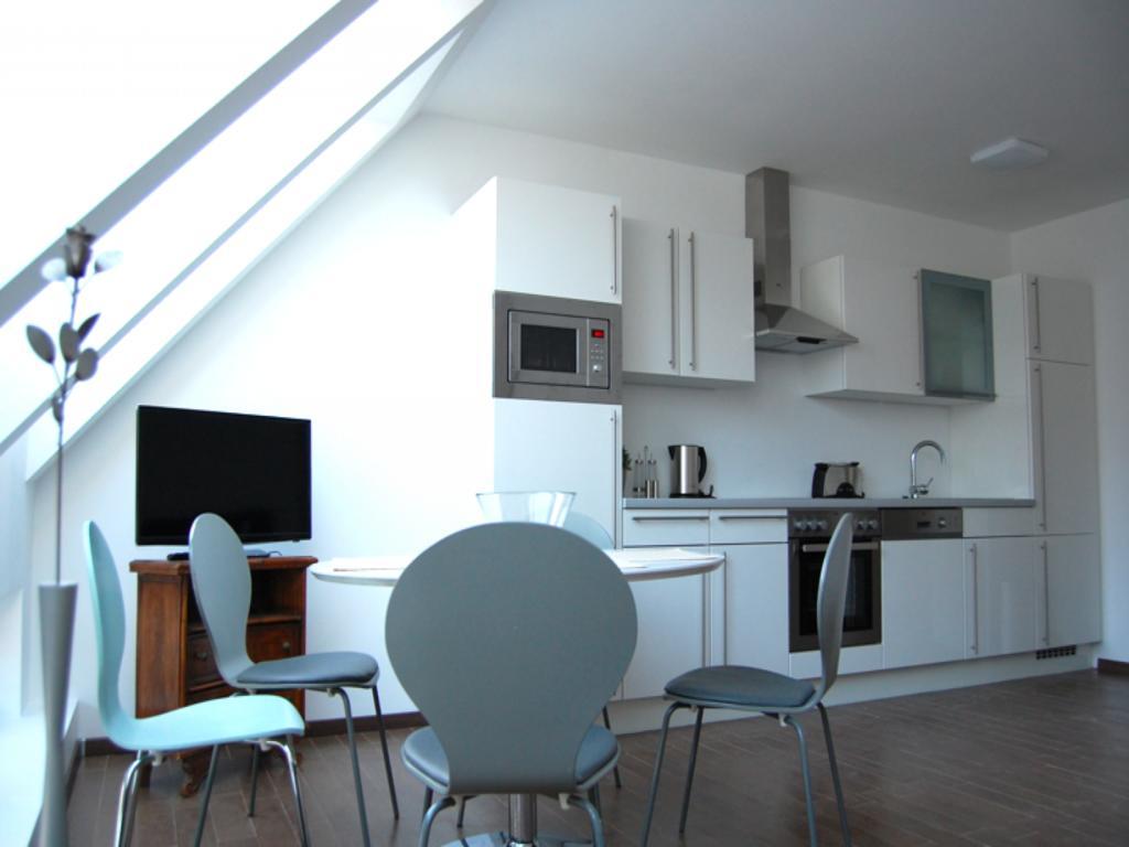 Alga Am Westbahnhof Apartment