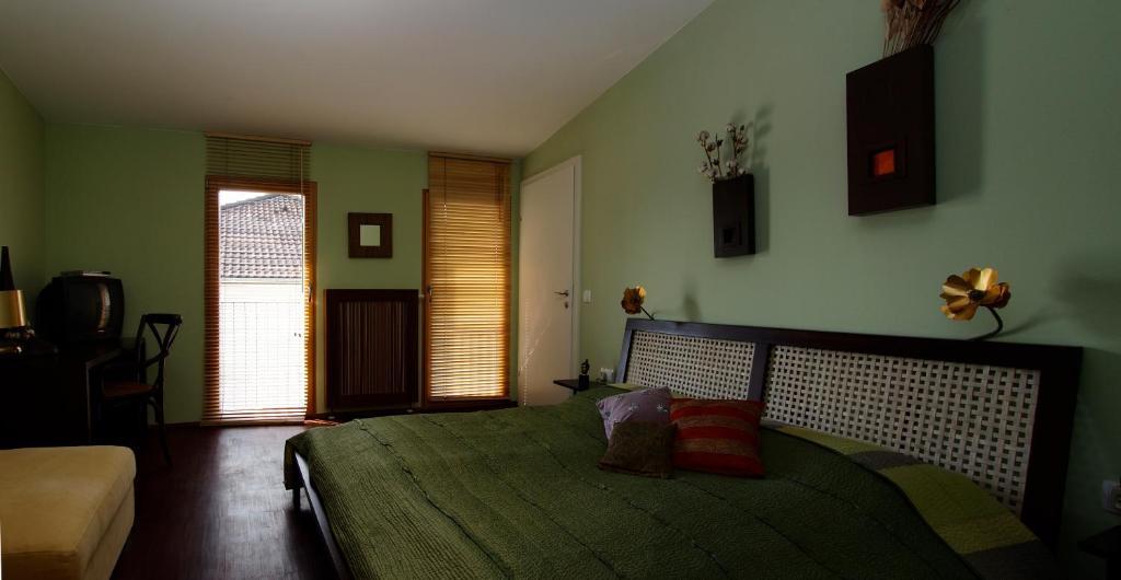 The Bed & Breakfast 3*
