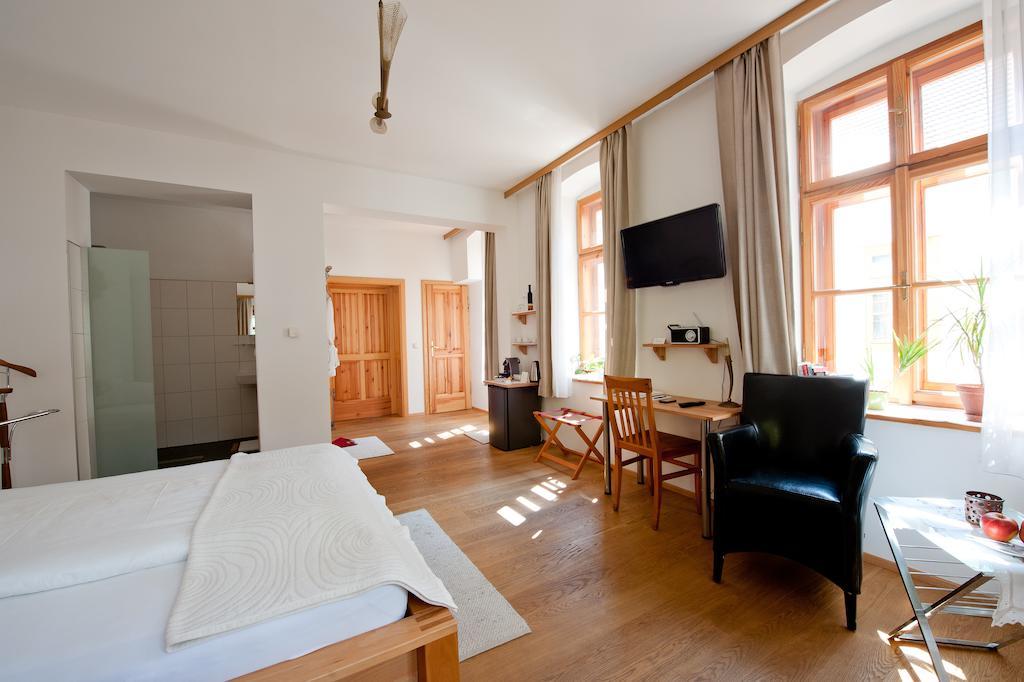 Hotel Schreiners Essen Und Wohnen