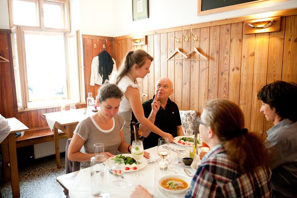 Hotel Schreiners Essen Und Wohnen 3*