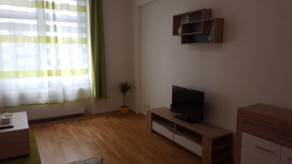 Apartment Pasettistraße 31