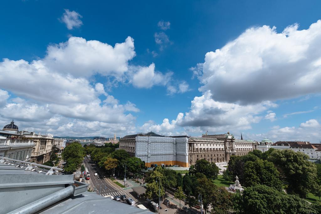 Apartments Next To Vienna Stateopera With Aircondition